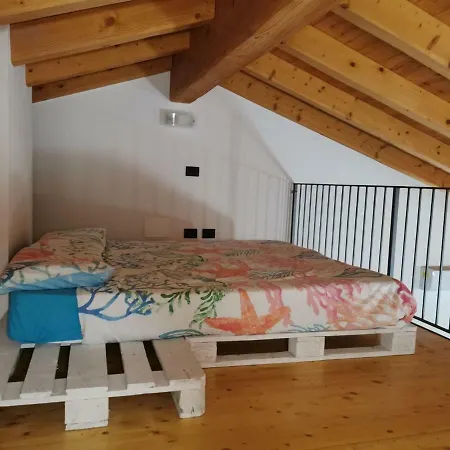 Apartment Carolina Colico